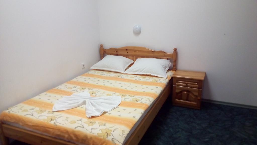 Guest House Diamant Sozopol Exterior photo